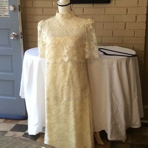 August Silk 2 pc. Lace   Dress Size 14  fully lin.